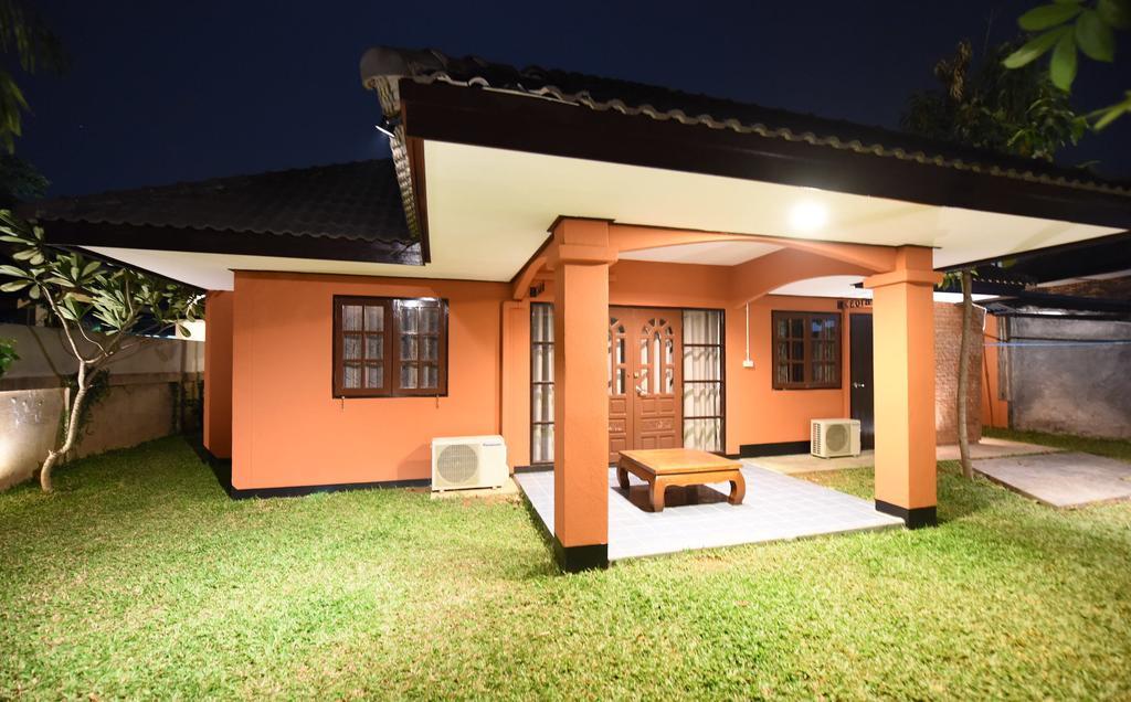Готель Chiang Mai Udee Екстер'єр фото