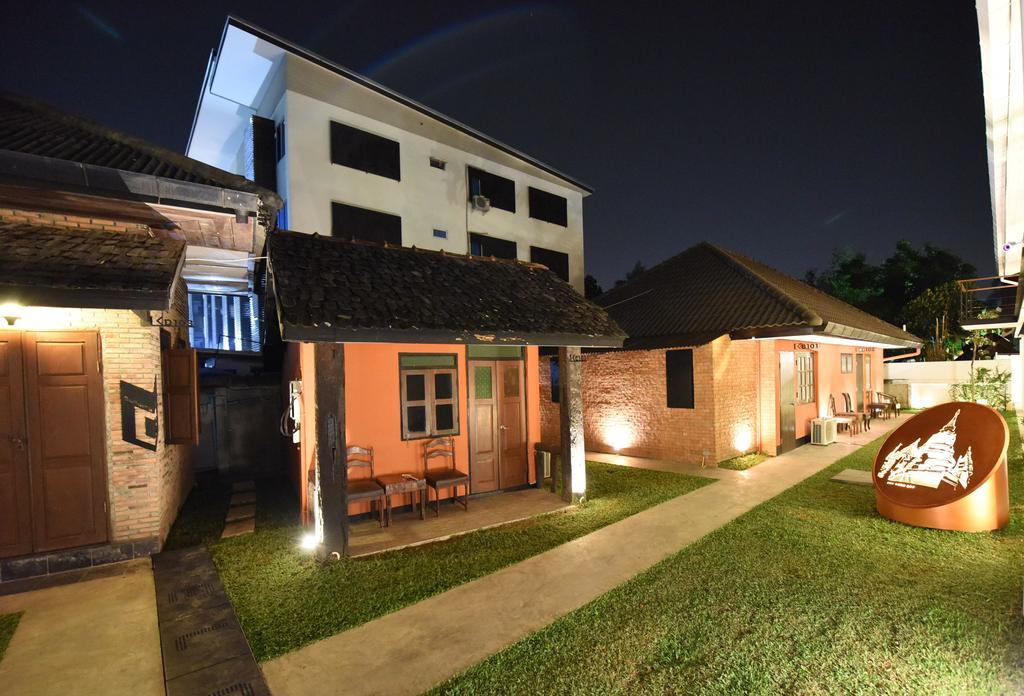 Готель Chiang Mai Udee Екстер'єр фото