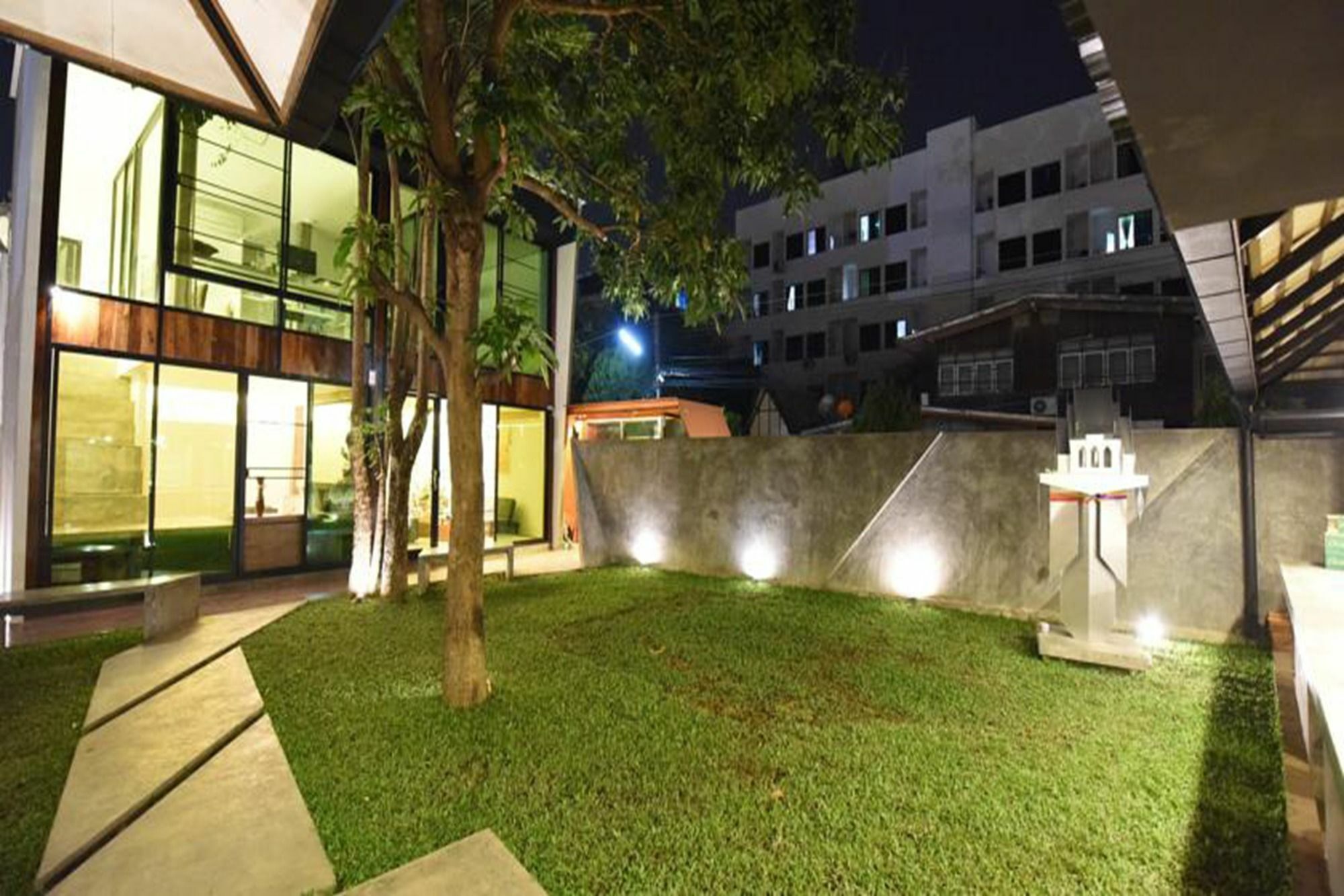 Готель Chiang Mai Udee Екстер'єр фото