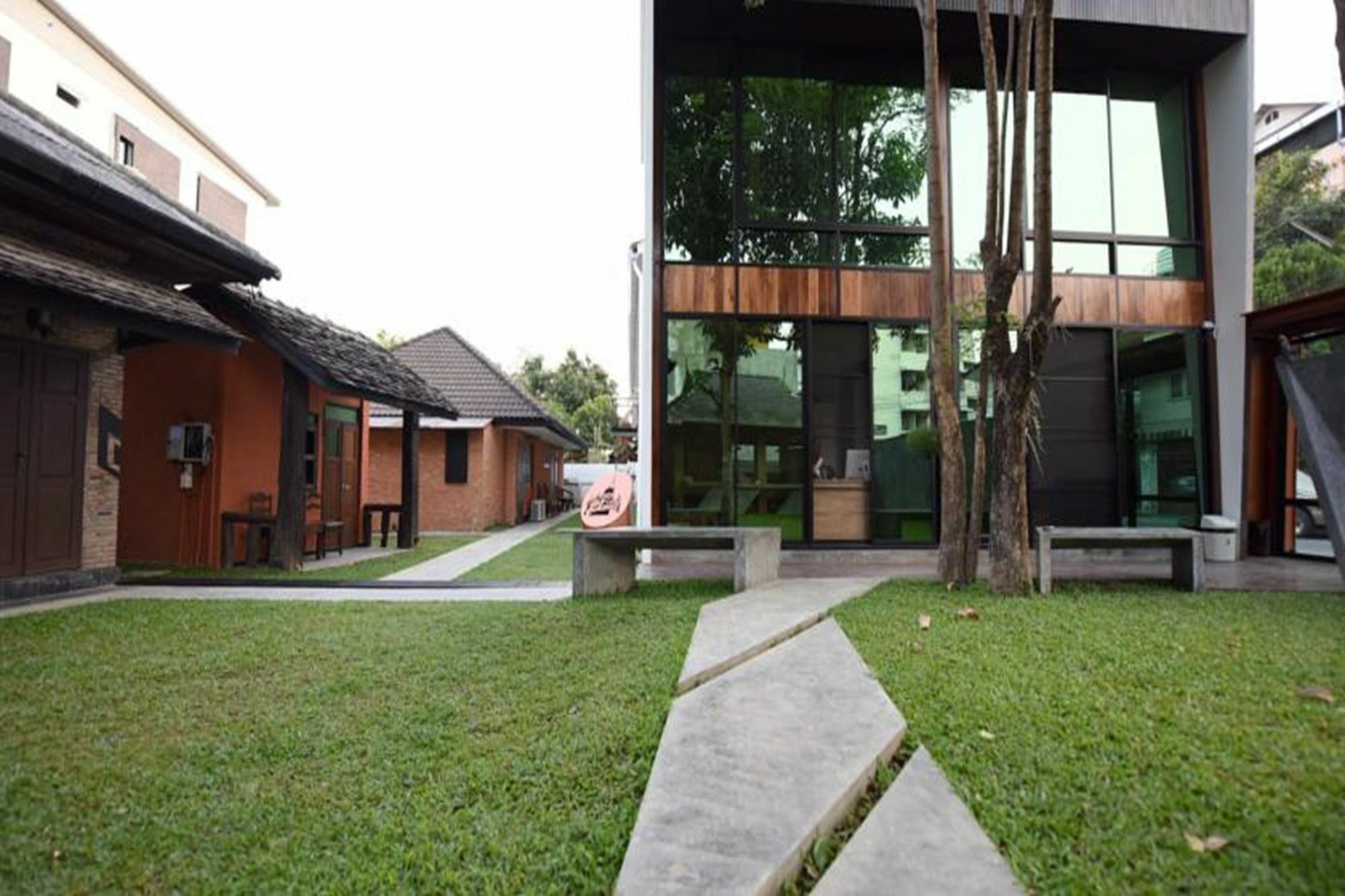 Готель Chiang Mai Udee Екстер'єр фото
