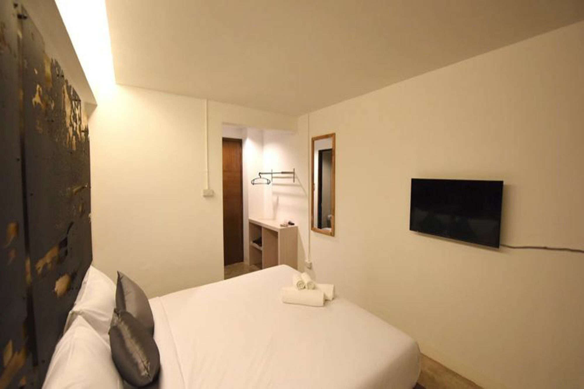 Готель Chiang Mai Udee Екстер'єр фото